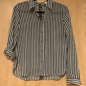 BLACK AND WHITE STRIPED BLOUSE w Zipper